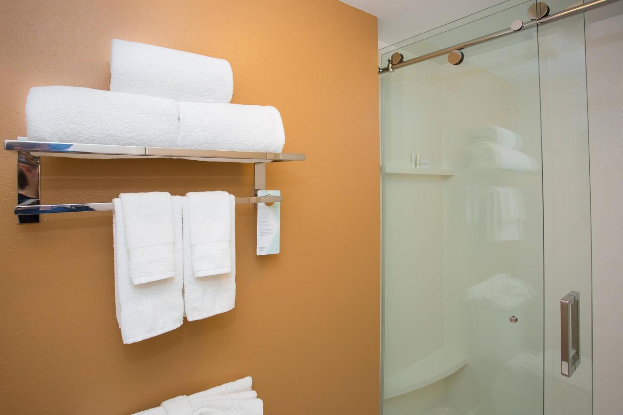 Fairfield By Marriott Inn & Suites Raynham Middleborough/Plymouth Экстерьер фото
