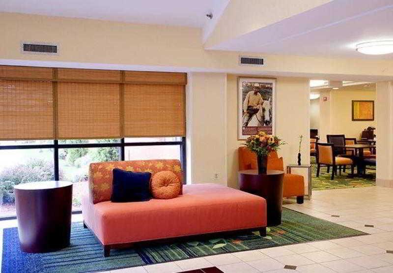 Fairfield By Marriott Inn & Suites Raynham Middleborough/Plymouth Интерьер фото