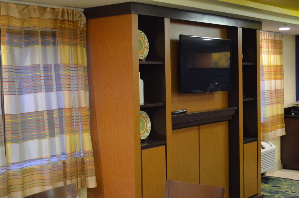 Fairfield By Marriott Inn & Suites Raynham Middleborough/Plymouth Экстерьер фото