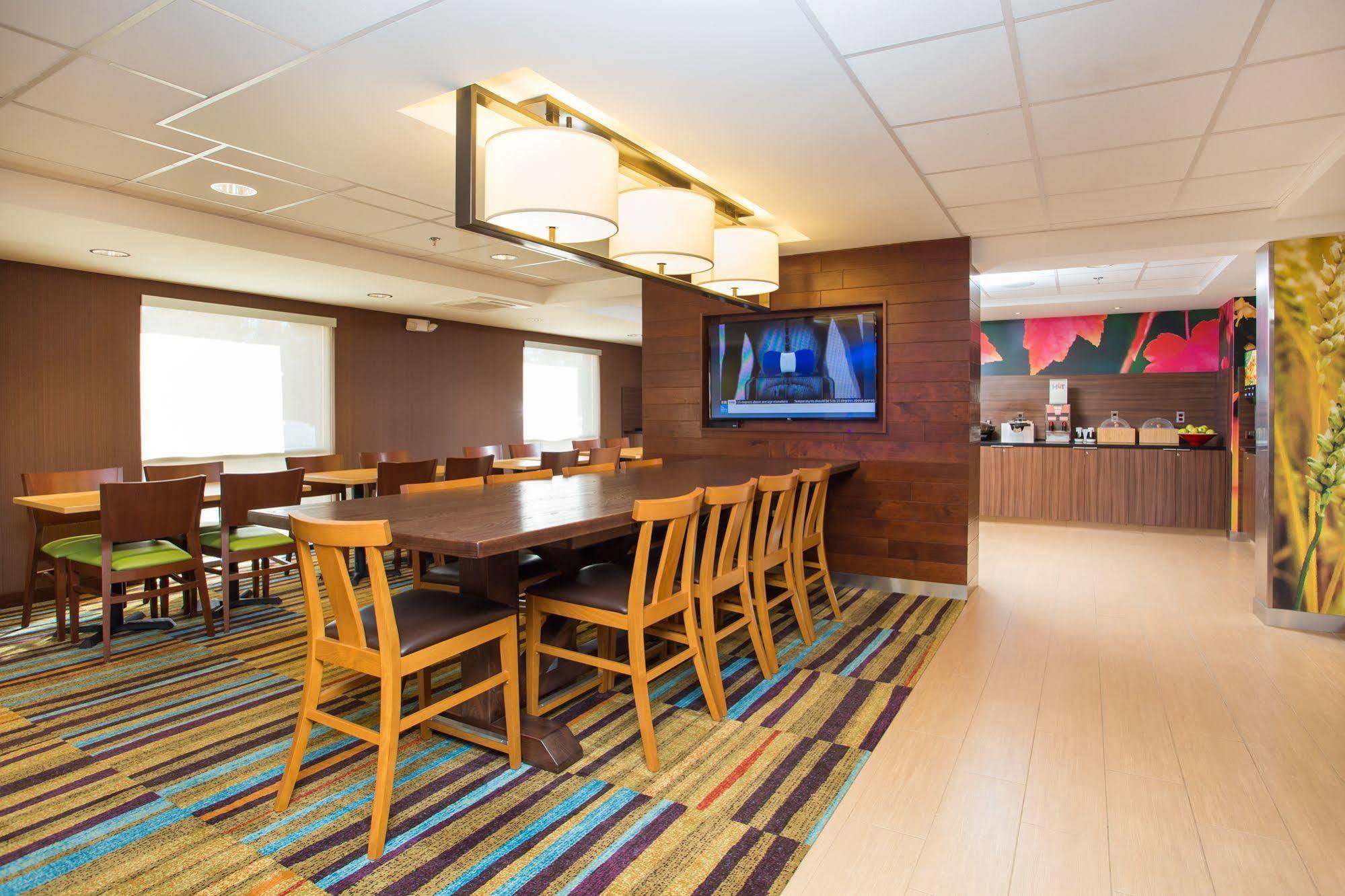 Fairfield By Marriott Inn & Suites Raynham Middleborough/Plymouth Экстерьер фото